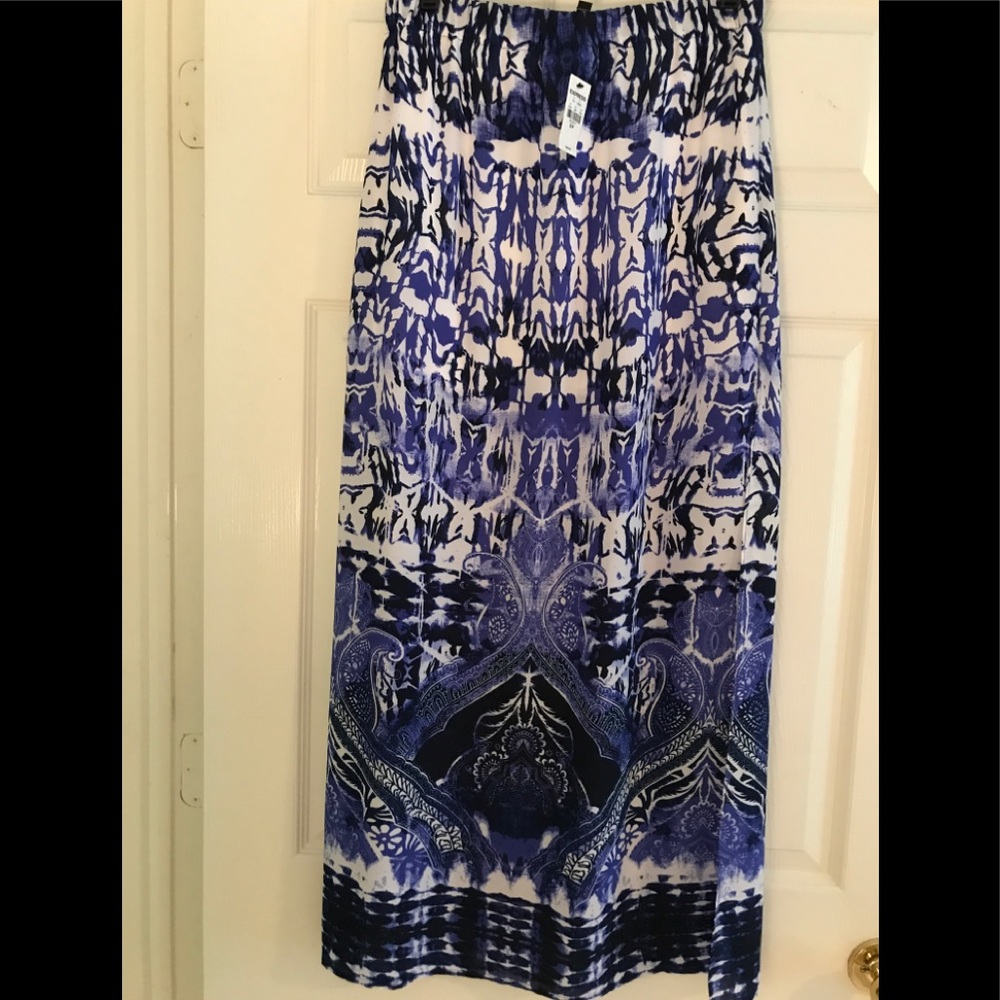 NWT beautiful Blue Express Maxie skirt